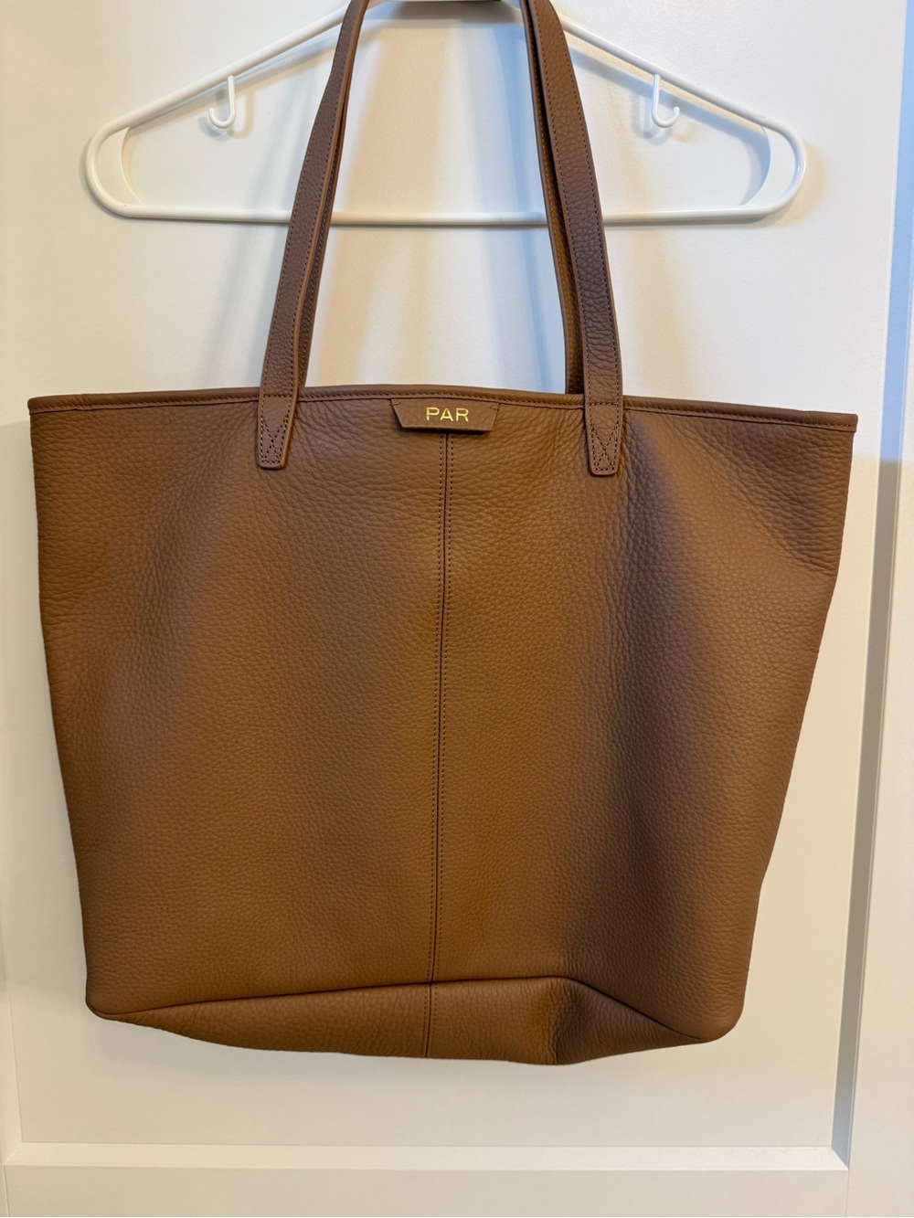 Leatherology Tan Pebbled Leather Shoulder Tote w/ Zipper Top
